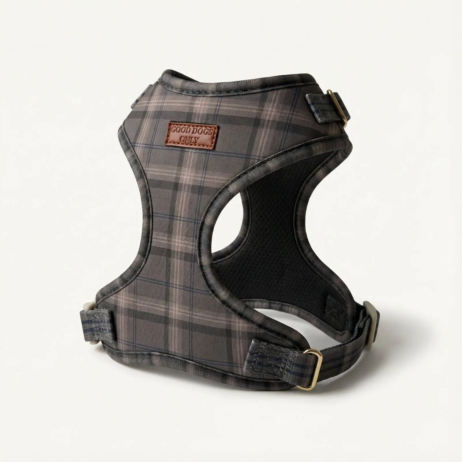 Plaid dog harness in Chestnut