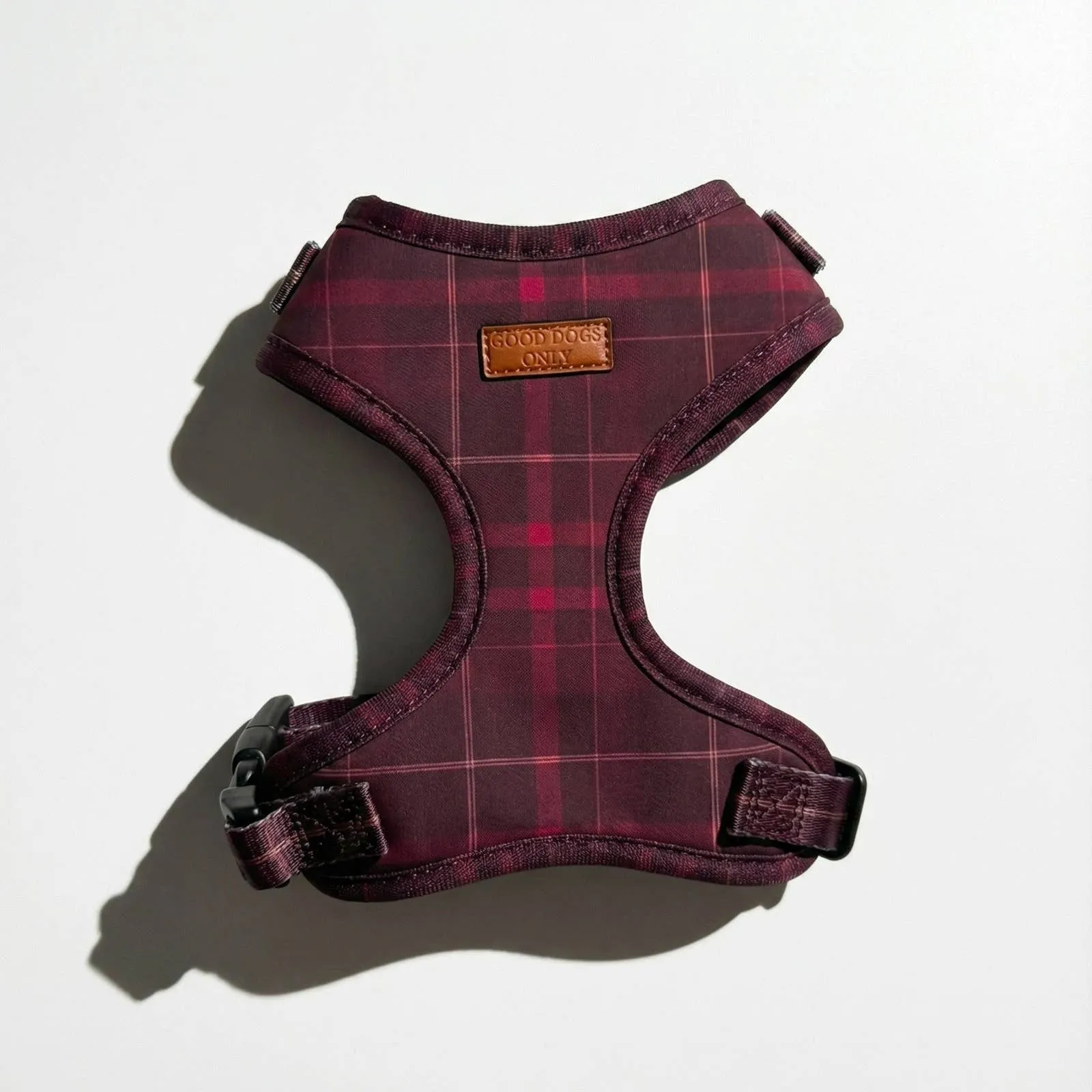Plaid dog harness in Mulberry